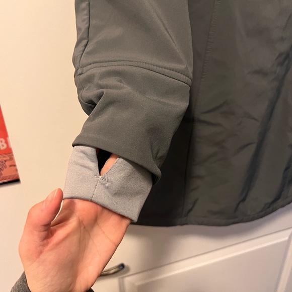 Athleta Bainbridge Softshell Rain Jacket - Picture 5 of 5